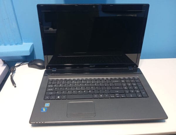 2Acer-Aspire-7750G1
