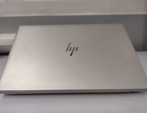 HP-Elitebook-840-G7-6