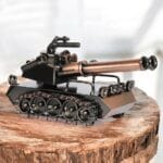 Statues and Figurines Statue Ornament Retro Zinc Alloy Model Office Desktop Metal Crafts Ornaments