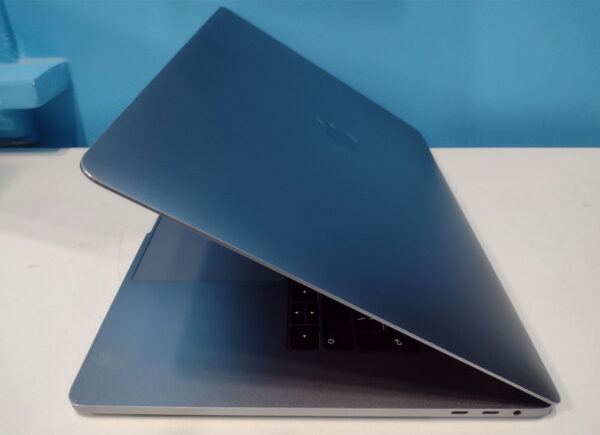 MacBook Pro 2019