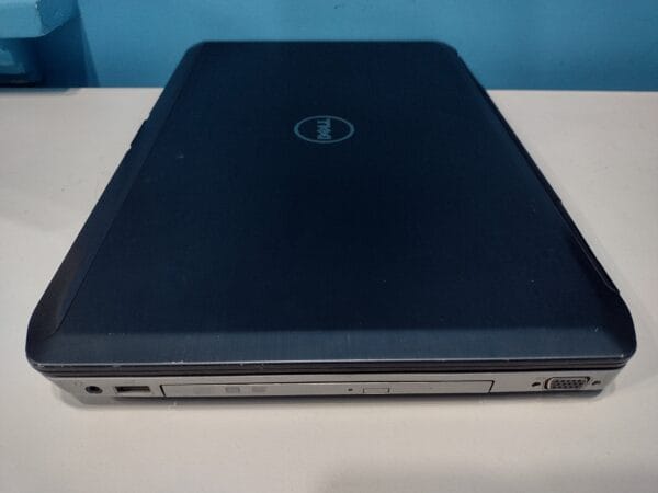 Dell E5530