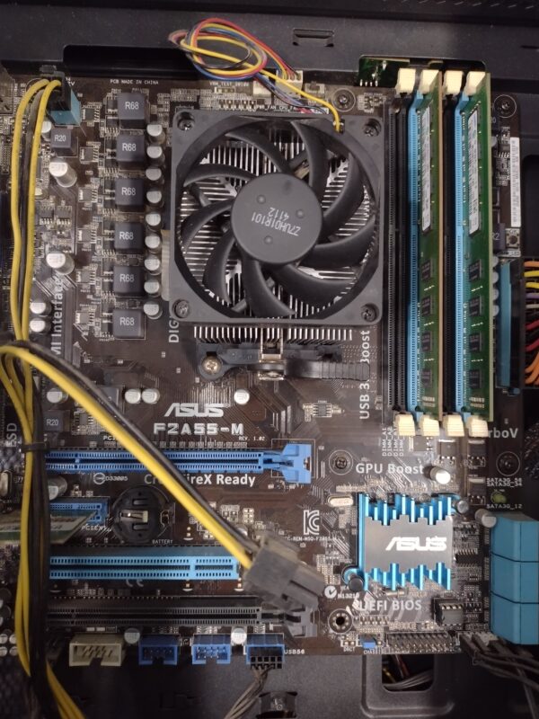 ASUS F2A55-M Gaming PC