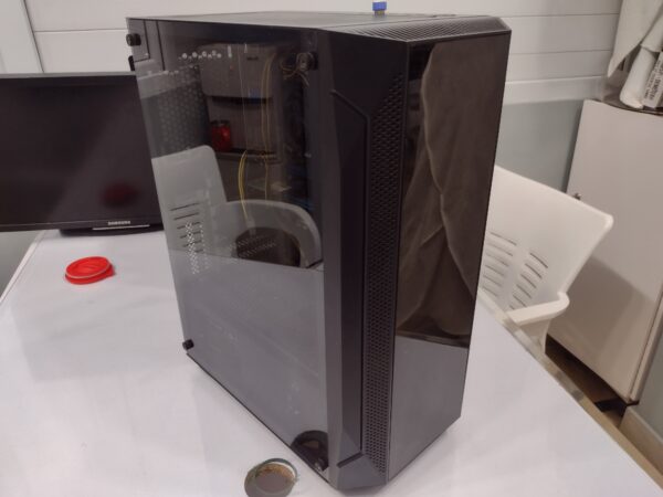 ASUS F2A55-M Gaming PC