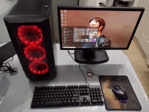 ASUS F2A55-M Gaming PC - Complete Set