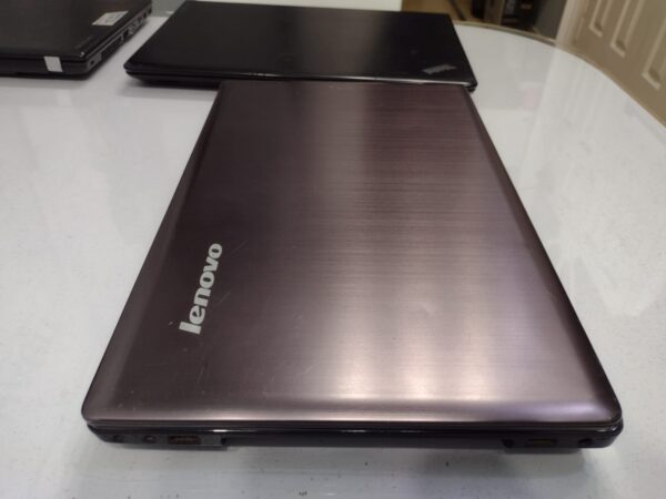 Lenovo Z580