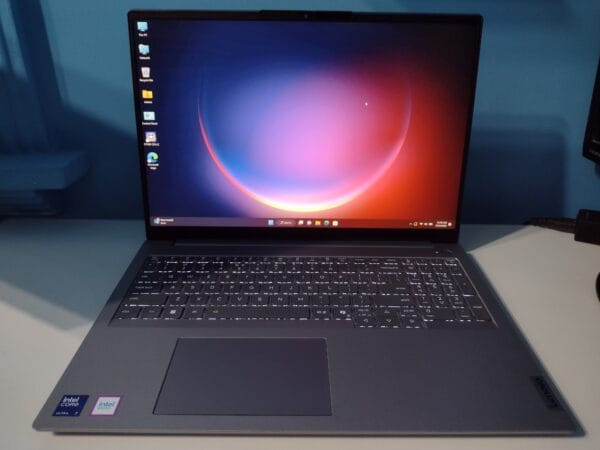 Lenovo Ultra 7