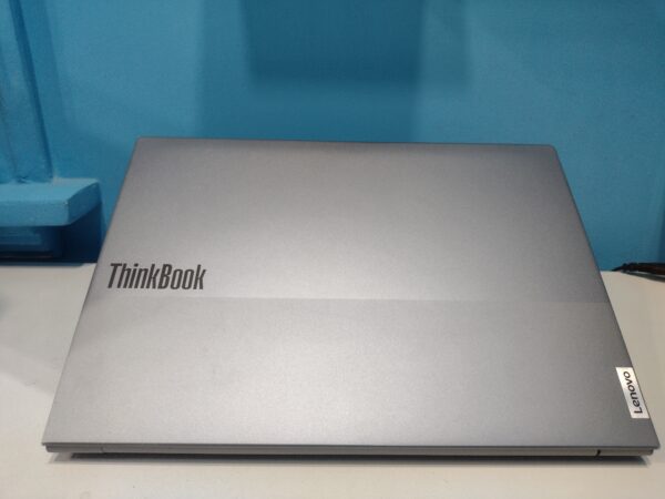 Lenovo Ultra 7